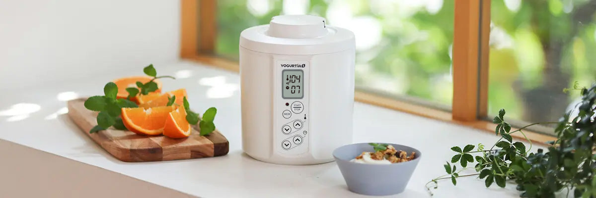 [Gohan Japan] Electric yogurt makers (1.1L, White, Made in Japan) - Makes Yogurt and Amazake - Includes 2 HARIO Glass Containers + Onsen Egg Stand